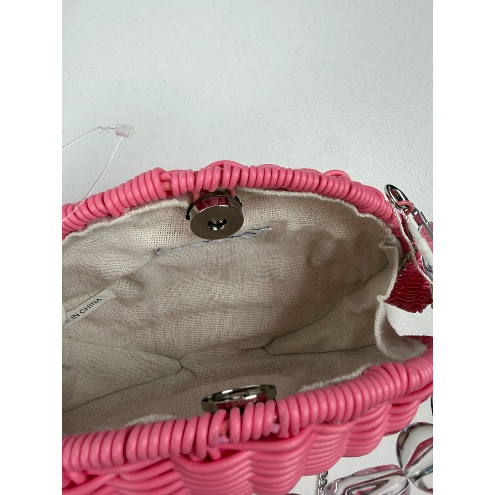 NWT Tommy Bahama Pink Wicker Fish Crossbody Bag Beaded Handle NEW Viral Summer - Picture 8 of 8